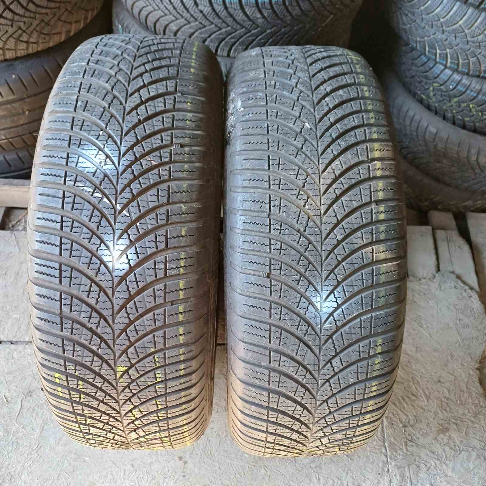Goodyear Vector4Season 225/60R17